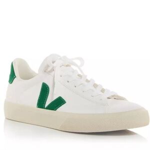 Veja Women's White and Green Casual Sneakers